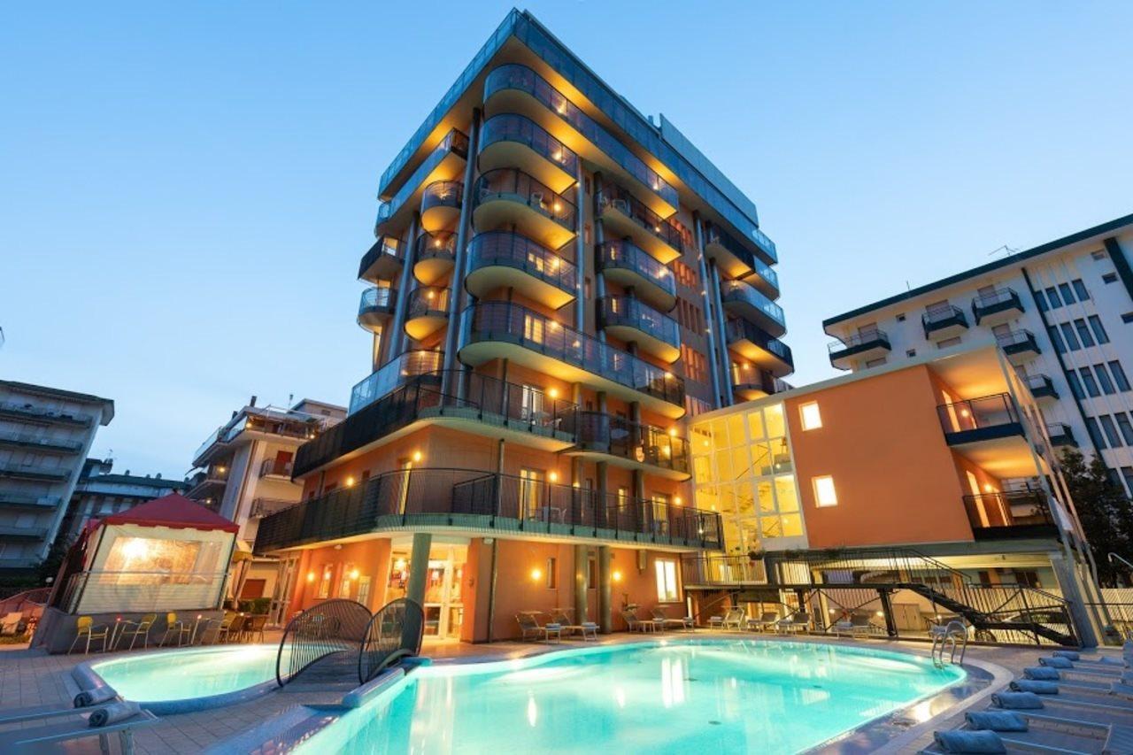 Hotel Sheila Lido di Jesolo Bagian luar foto