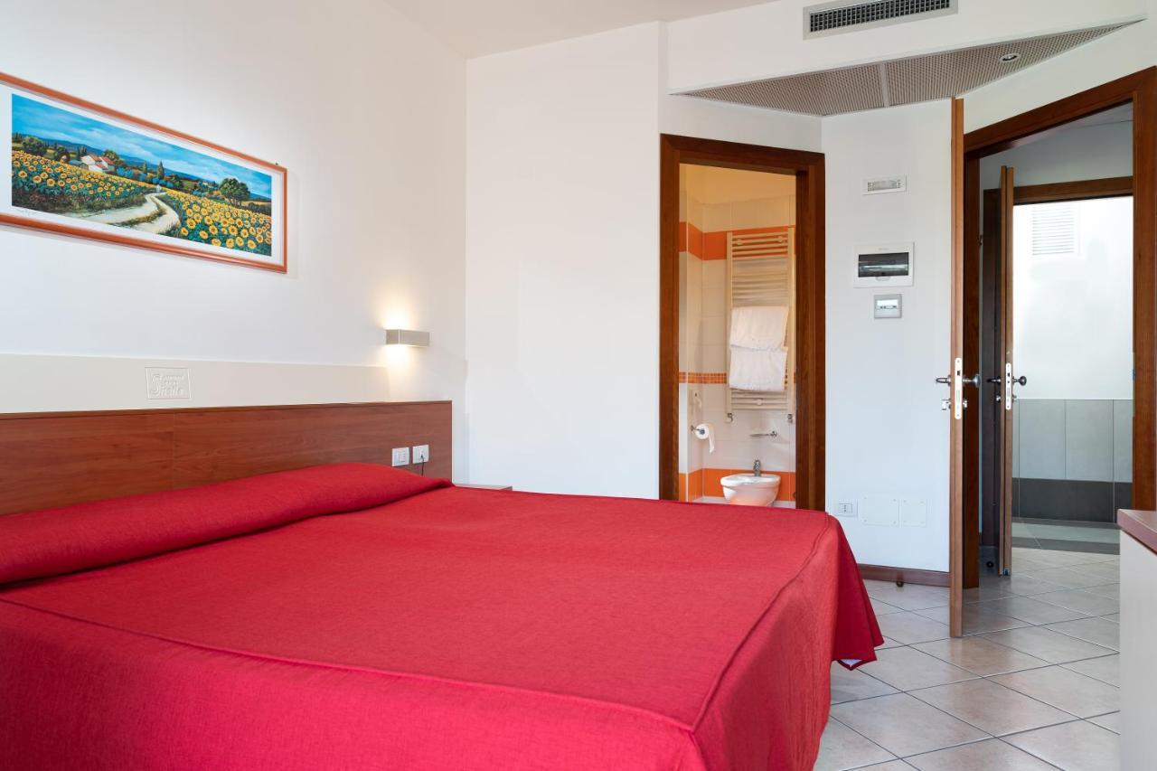 Hotel Sheila Lido di Jesolo Bagian luar foto