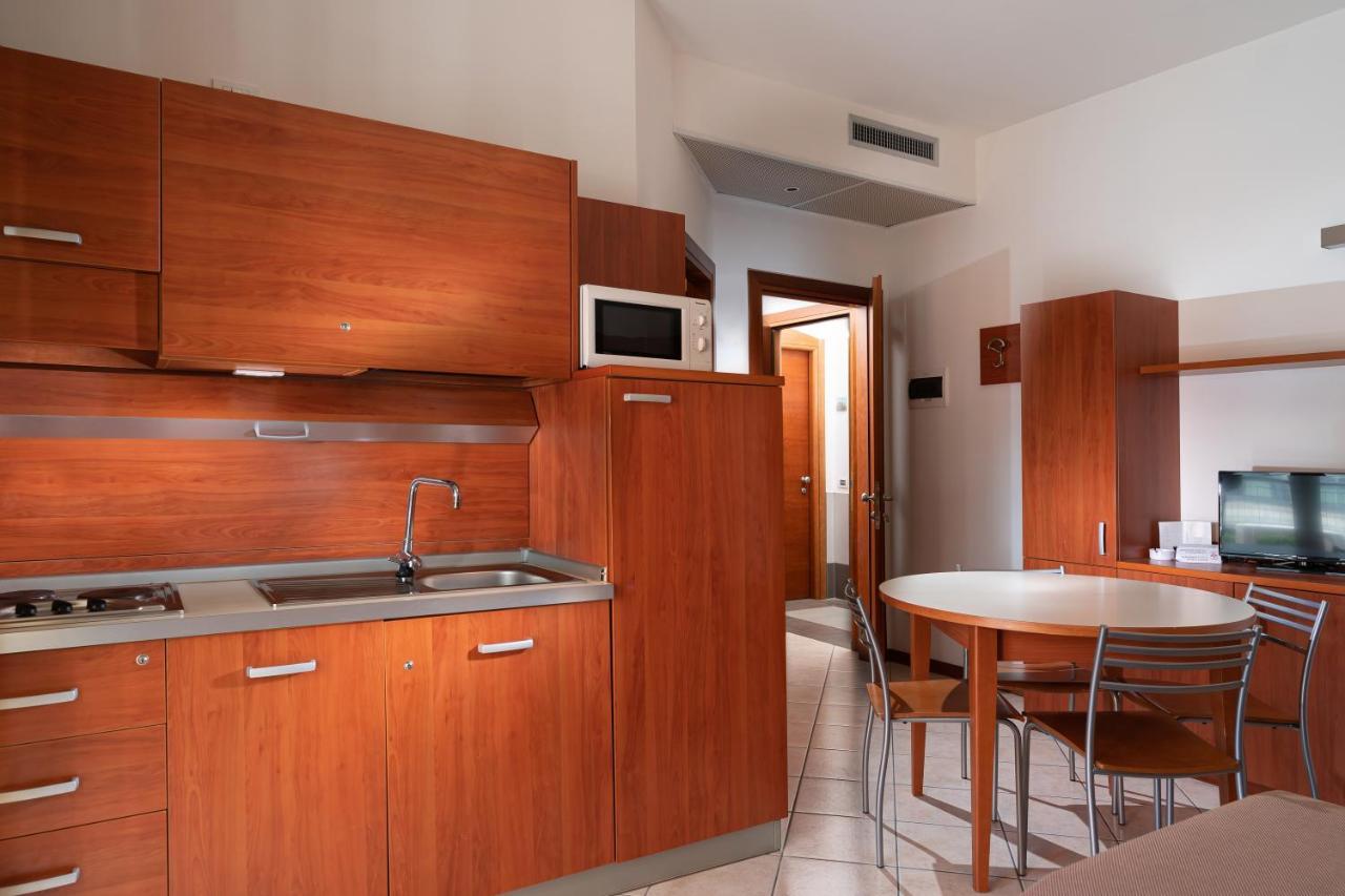 Hotel Sheila Lido di Jesolo Bagian luar foto