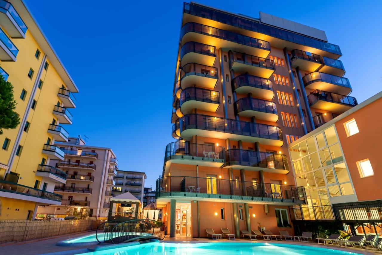 Hotel Sheila Lido di Jesolo Bagian luar foto