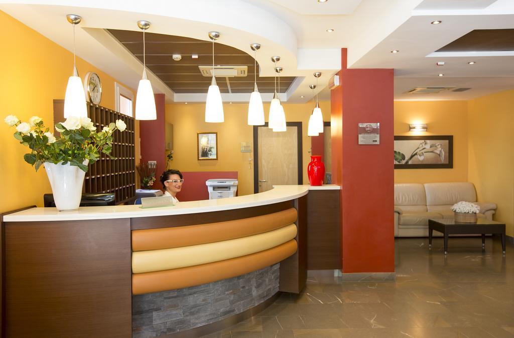 Hotel Sheila Lido di Jesolo Bagian luar foto