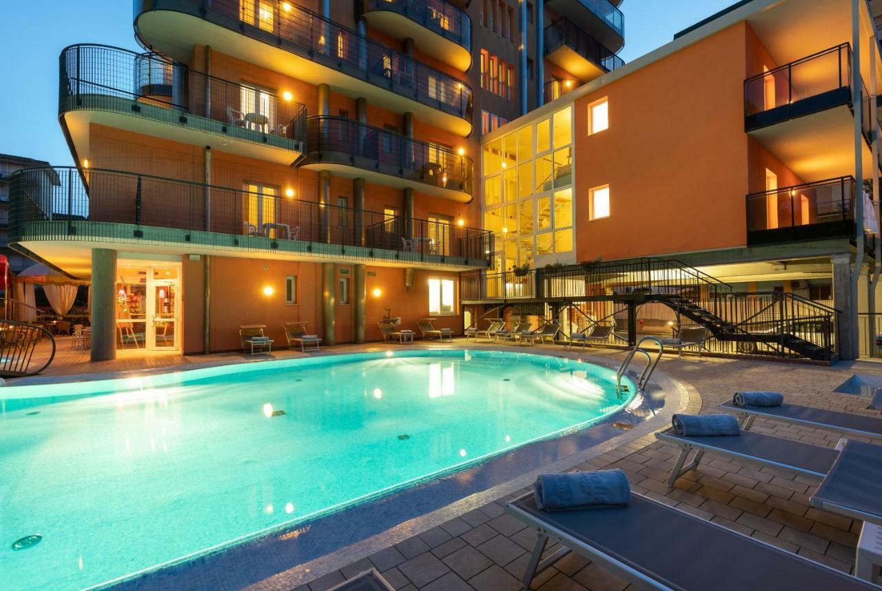 Hotel Sheila Lido di Jesolo Bagian luar foto